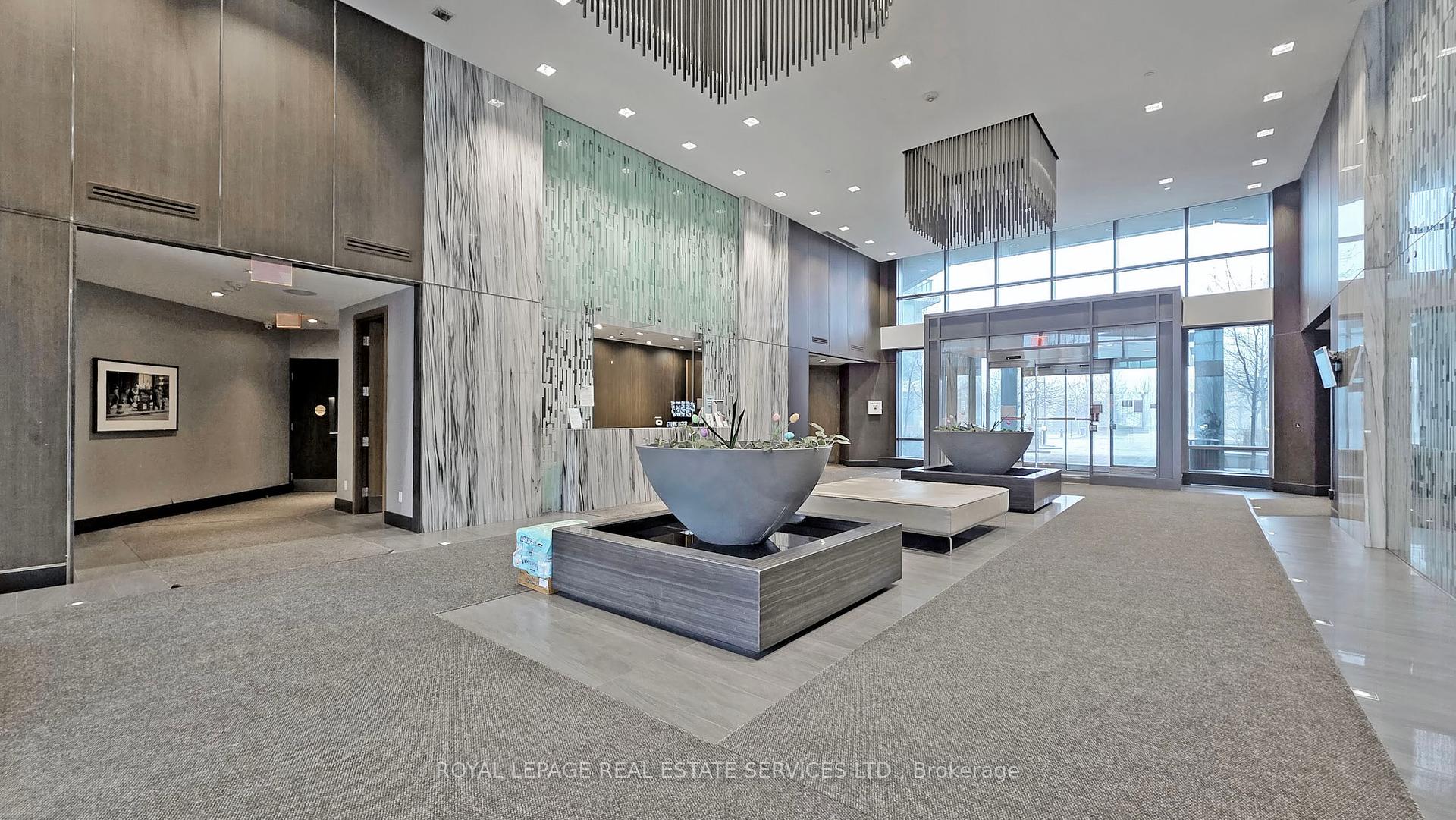 2 Bedrooms Condo at 205 Sherway Gardens, Toronto For sale