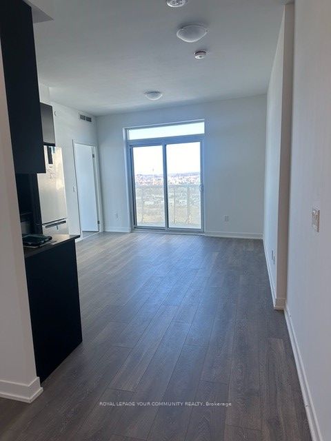 10 Abeja Street, #2213