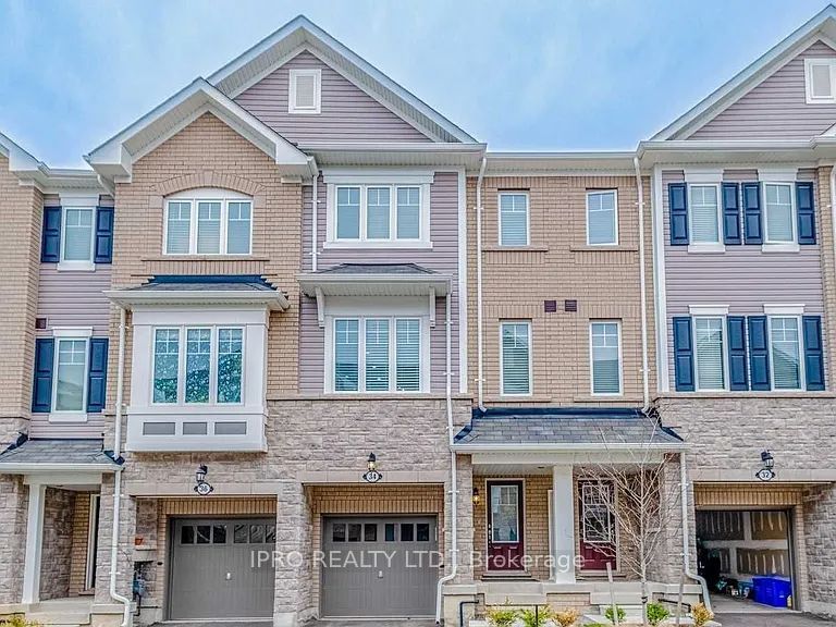 34 Rapids Lane, Hamilton, ON L8K 0A4