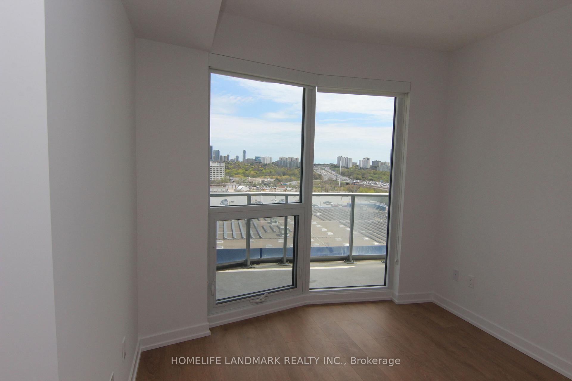 2 Bedrooms Condo at 117 Mcmahon, Toronto For sale