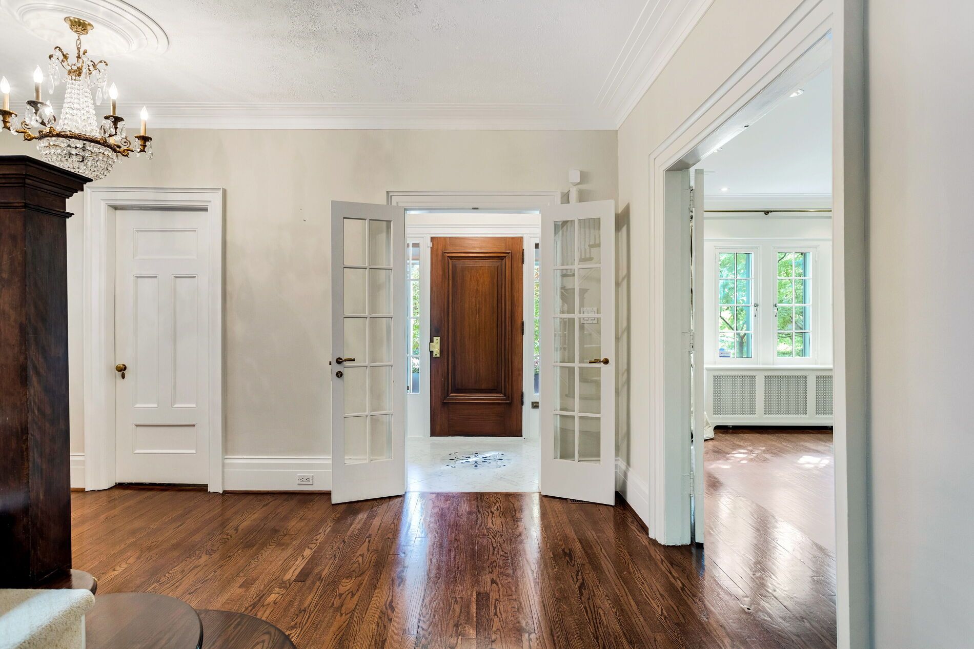 8 Binscarth Road