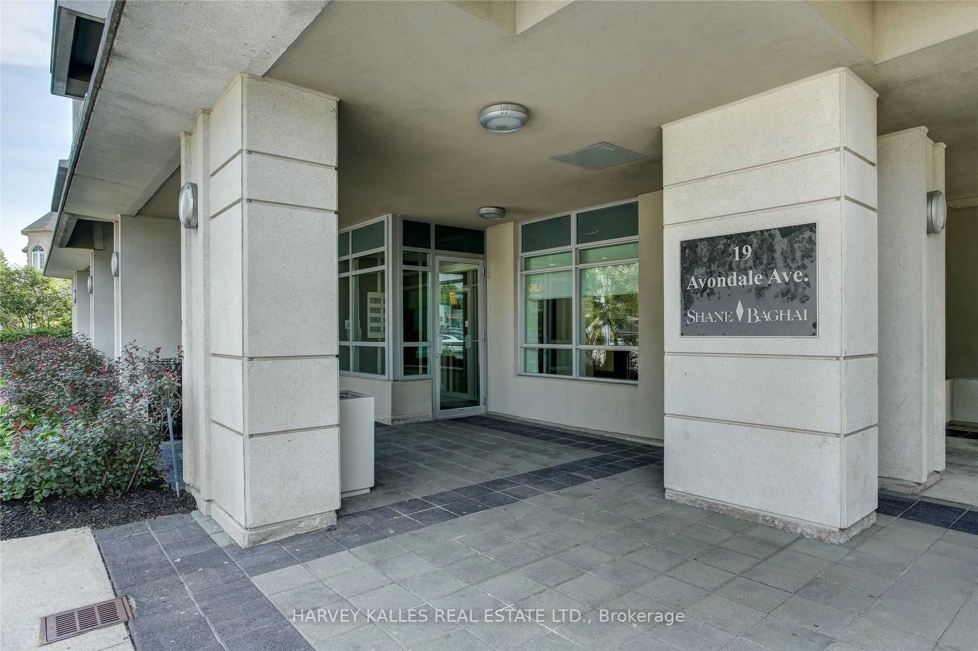 19 Avondale Avenue 409