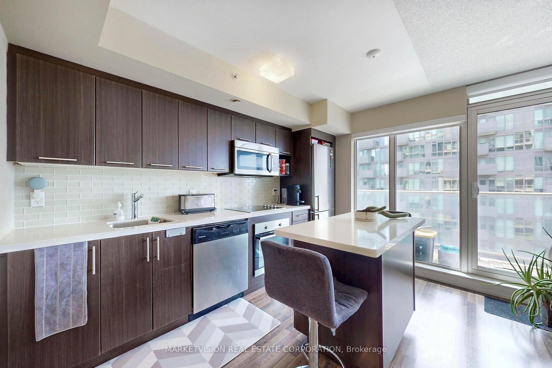 2 Bedrooms Condo at 565 Wilson,  Toronto For sale