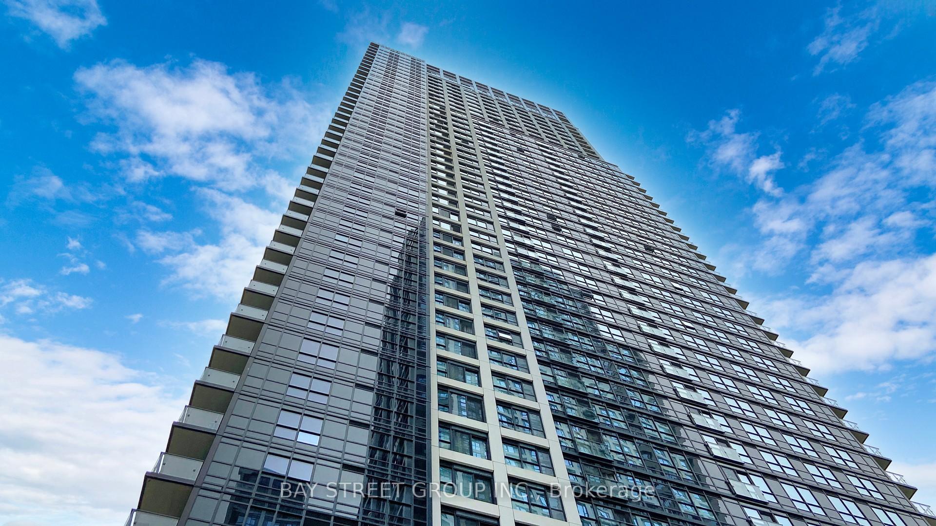 2 Bedrooms Condo at 5 Mabelle, Toronto For sale