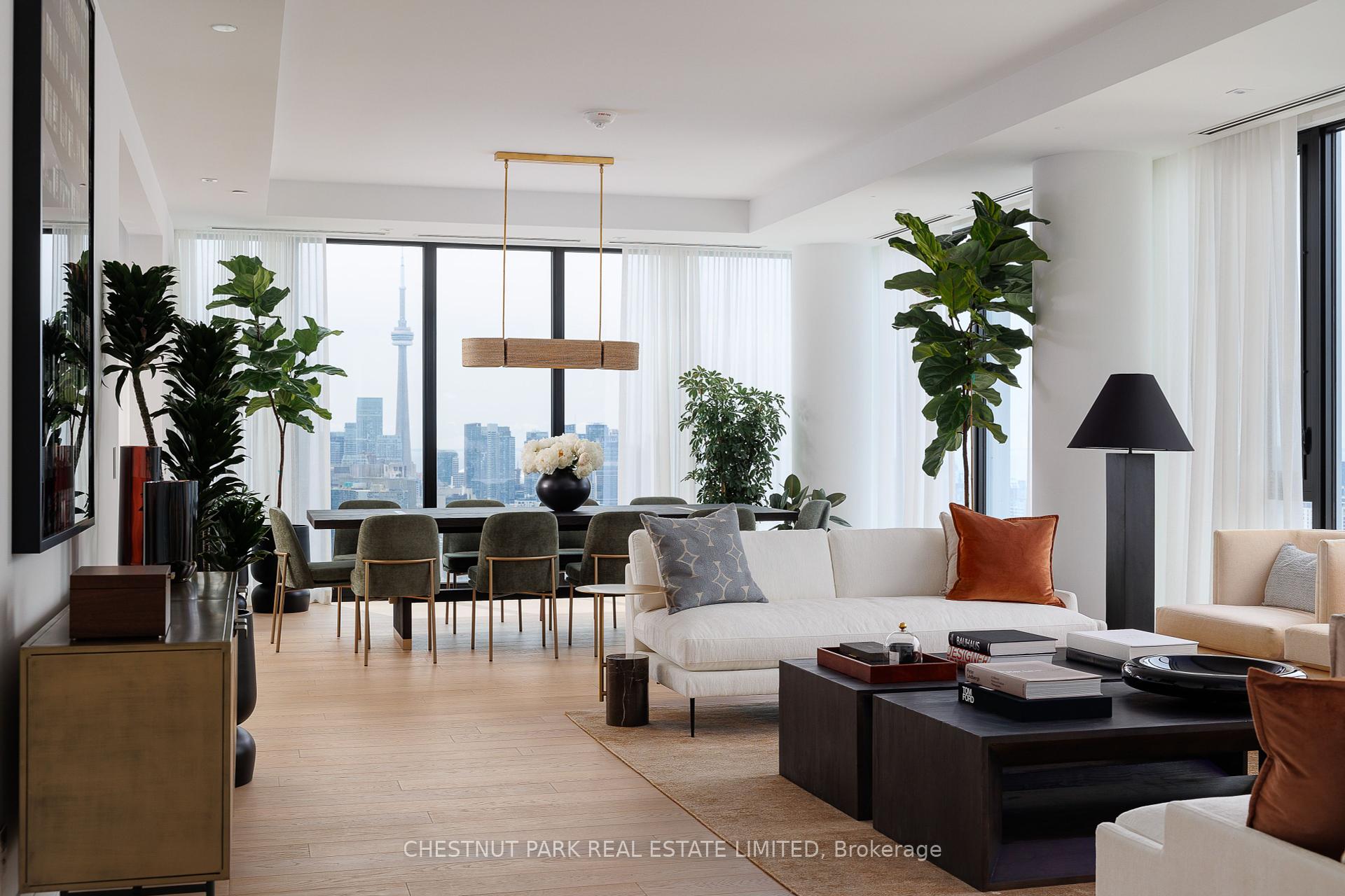 4 Bedrooms Condo at 200 Cumberland,  Toronto For sale