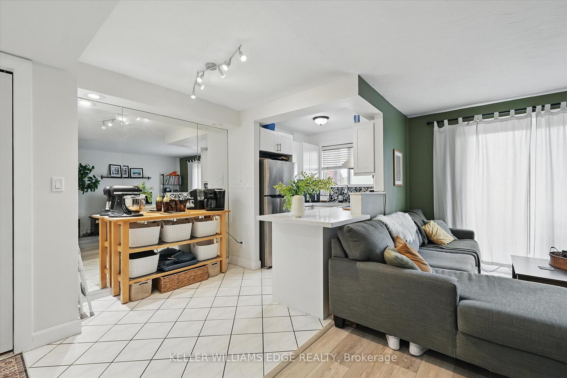 1 Bedroom Condo at 2373 King, Hamilton For sale
