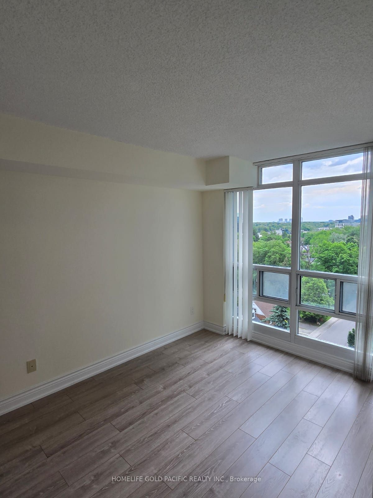 35 Bales Avenue, #1109