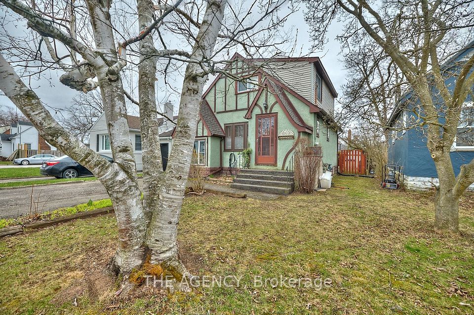 9 Wade Street, Welland, ON L3C 5H3