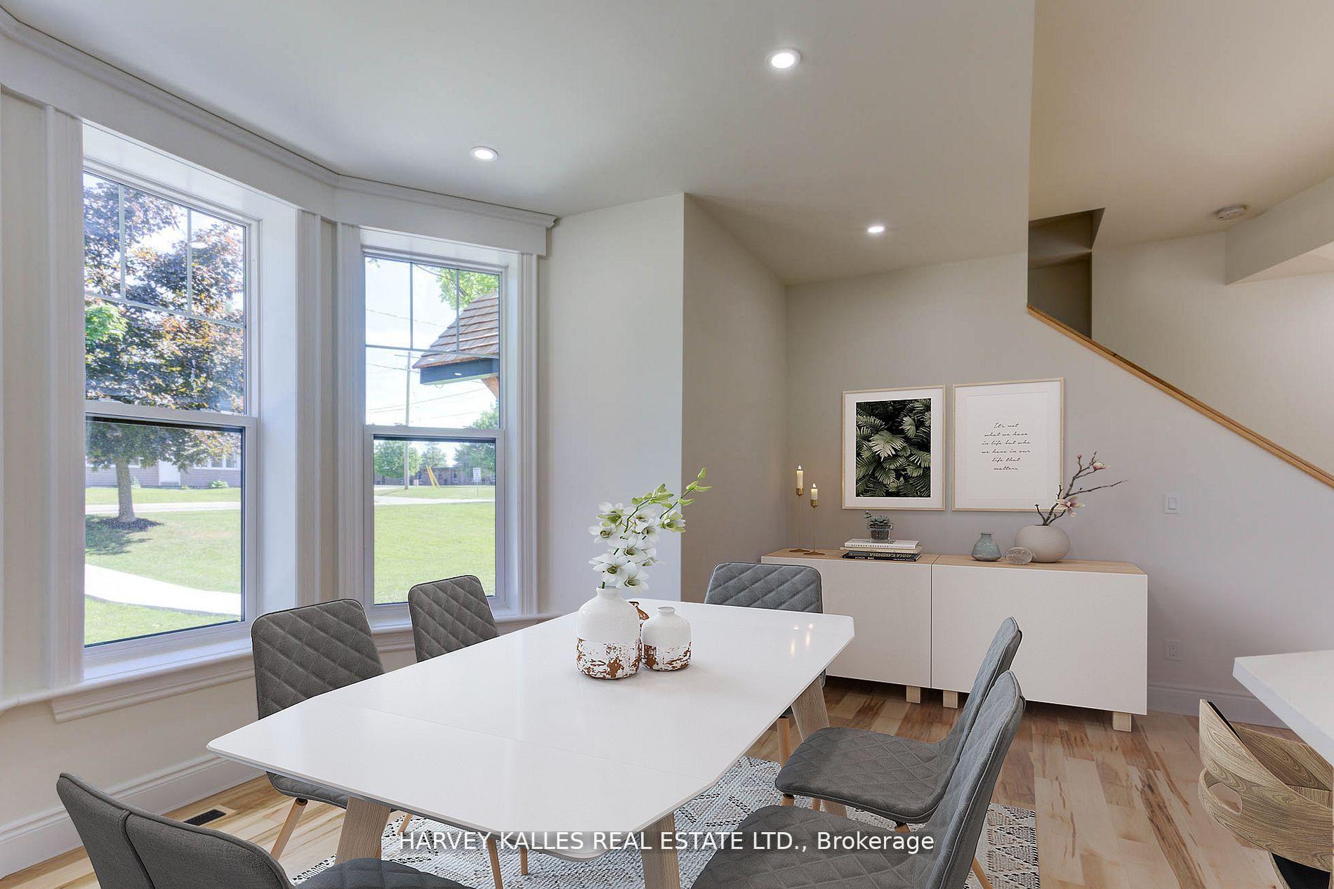 16 Hillcrest Street W