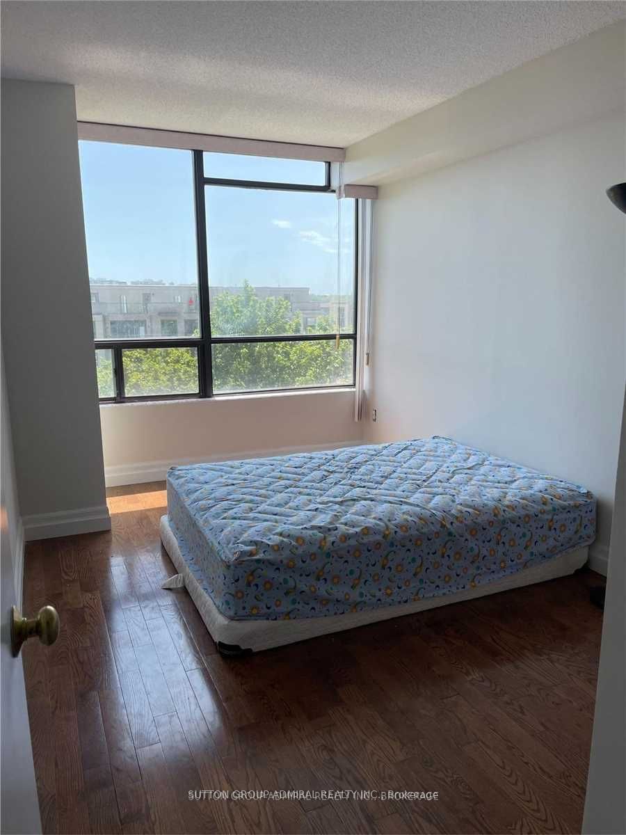 7420 BATHURST Street, #509