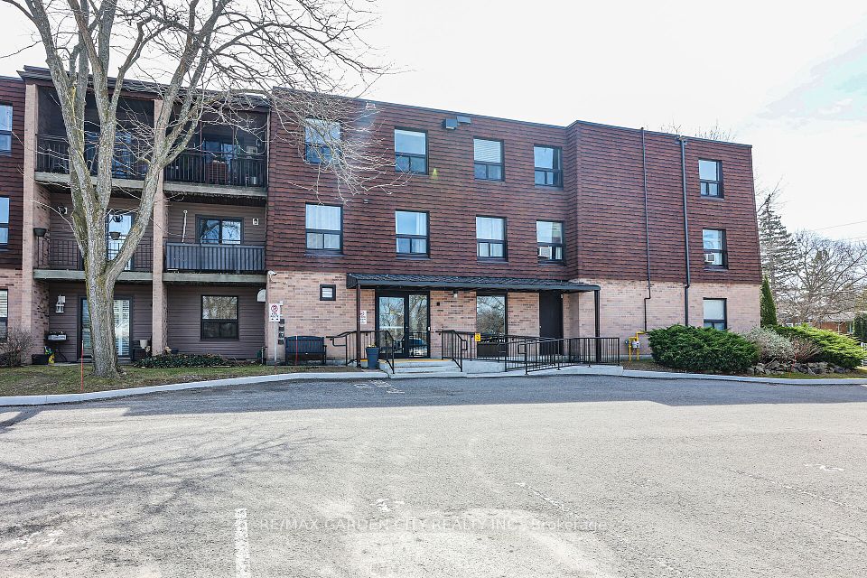 #108 - 4209 Hixon Street, Lincoln, ON L3J 0K2