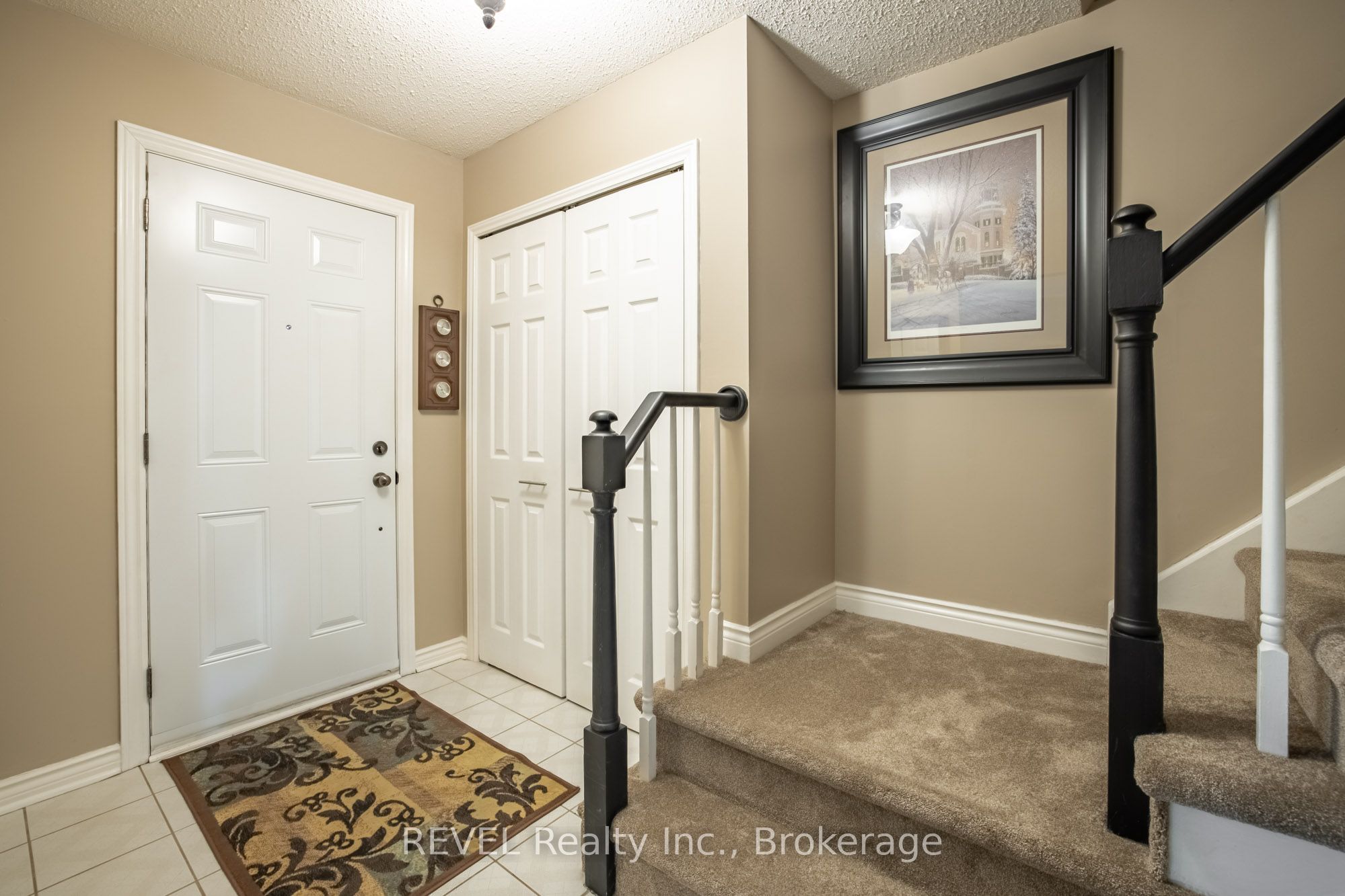 409 Vine Street, #12