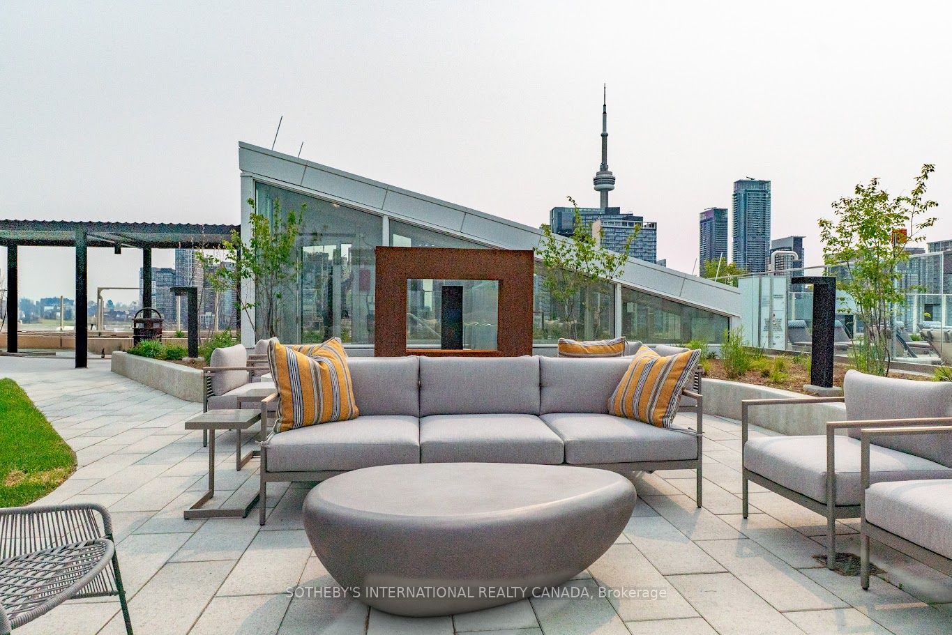 88 Bathurst Street, #622