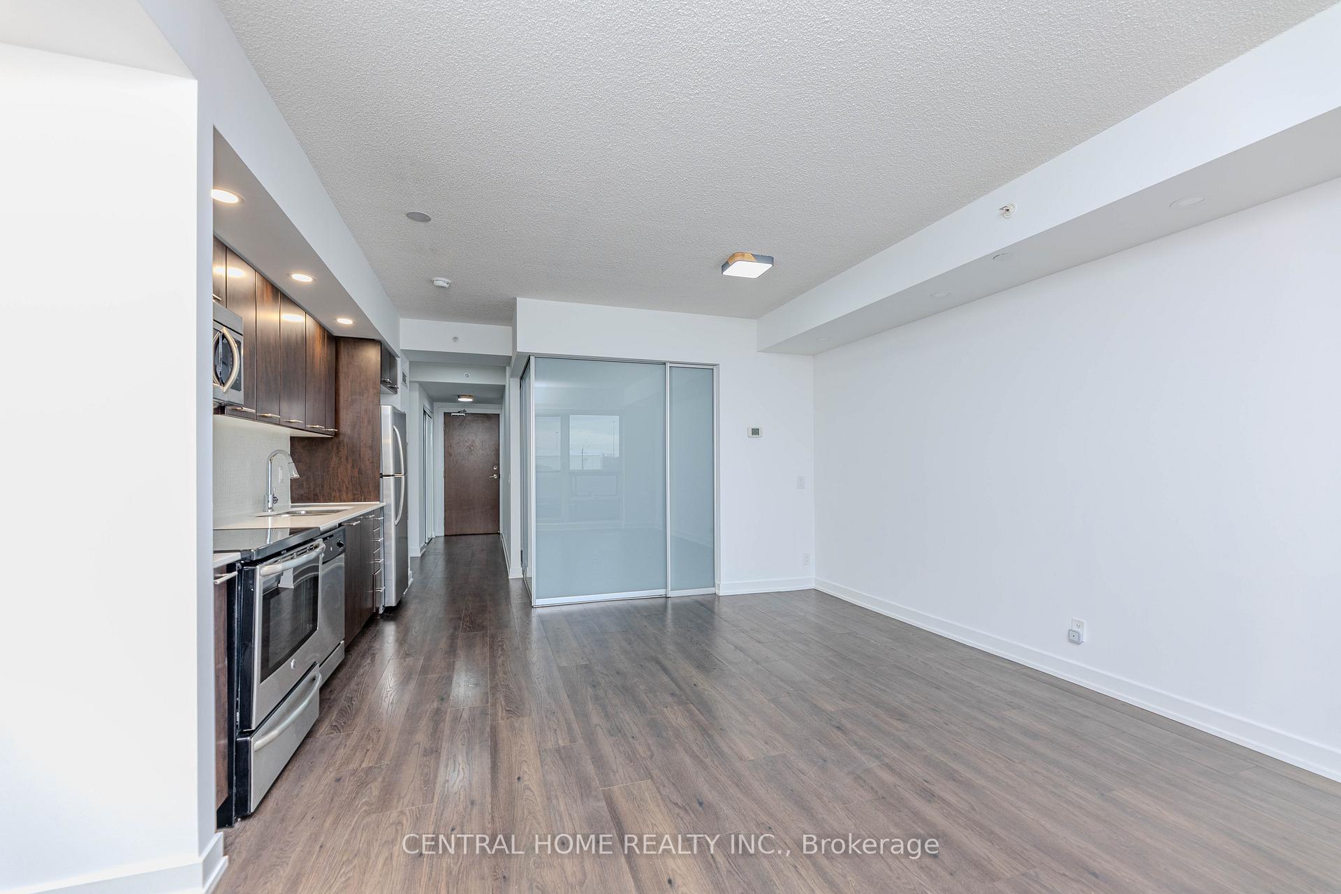 2 Bedrooms Condo at 2220 Lake Shore,  Toronto For sale
