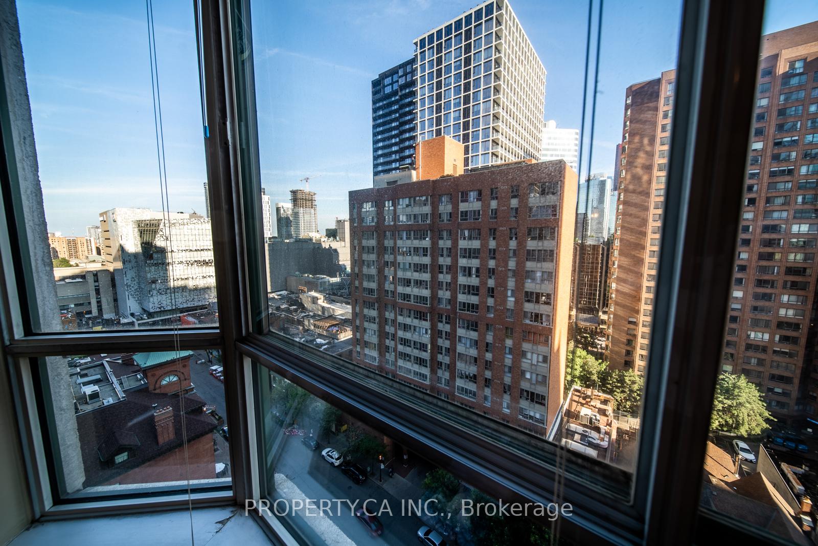 1 Bedroom Condo at 38 Elm, Toronto For sale