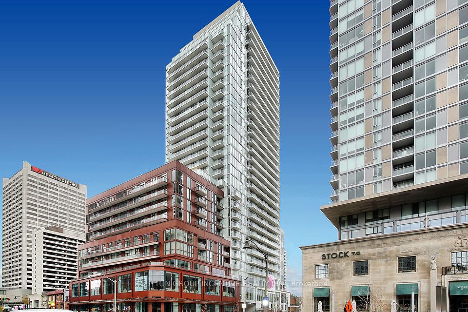 #2207 - 33 Helendale Avenue, Toronto, ON M4S 3H7