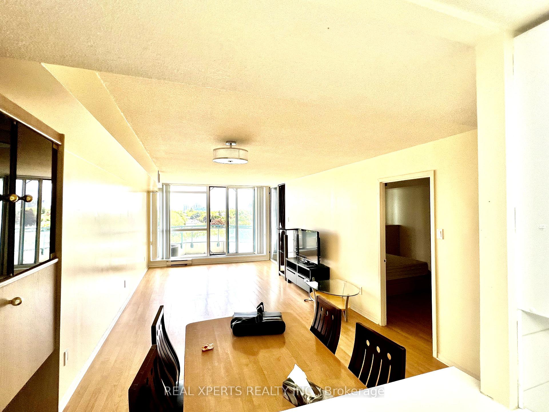 2 Bedrooms Condo at 4727 Sheppard, Toronto For sale