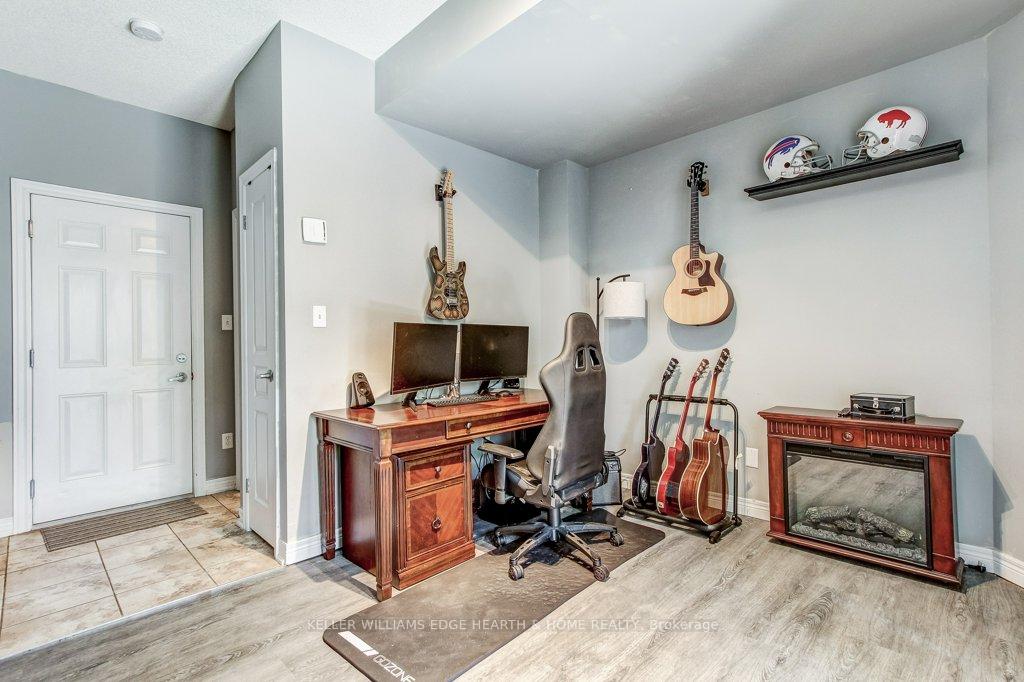 3 Bedrooms Condo at 4262 Ingram,  Burlington For sale
