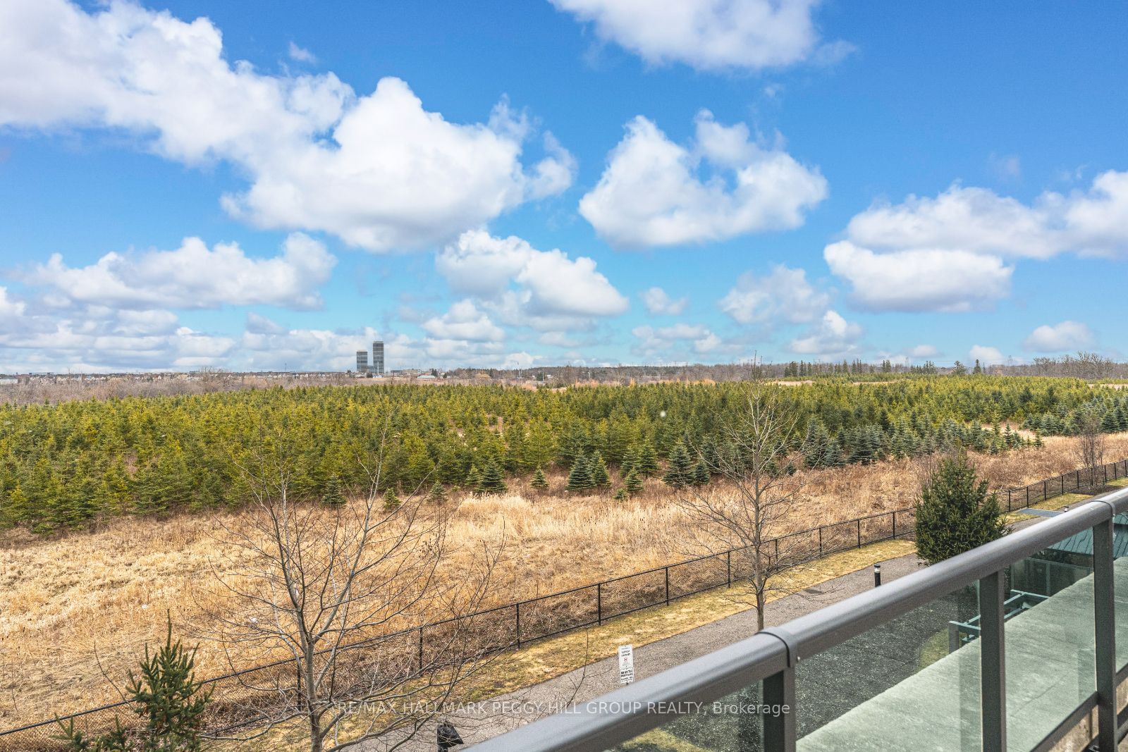 45 Yorkland Boulevard, #206