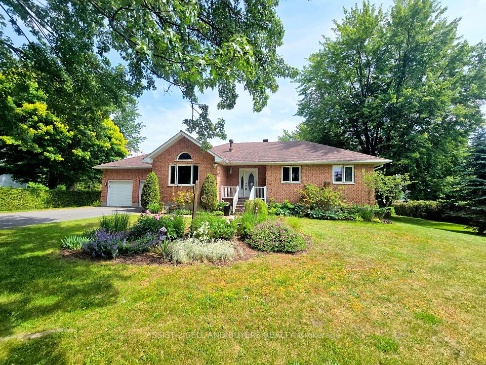 15206 Colonial