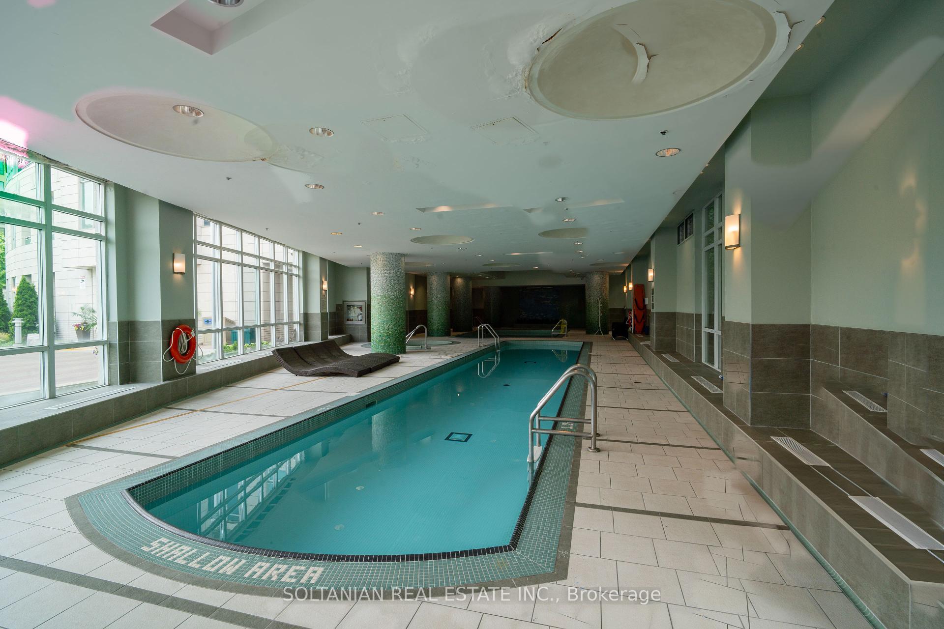 2 Bedrooms Condo at 60 Byng, Toronto For sale