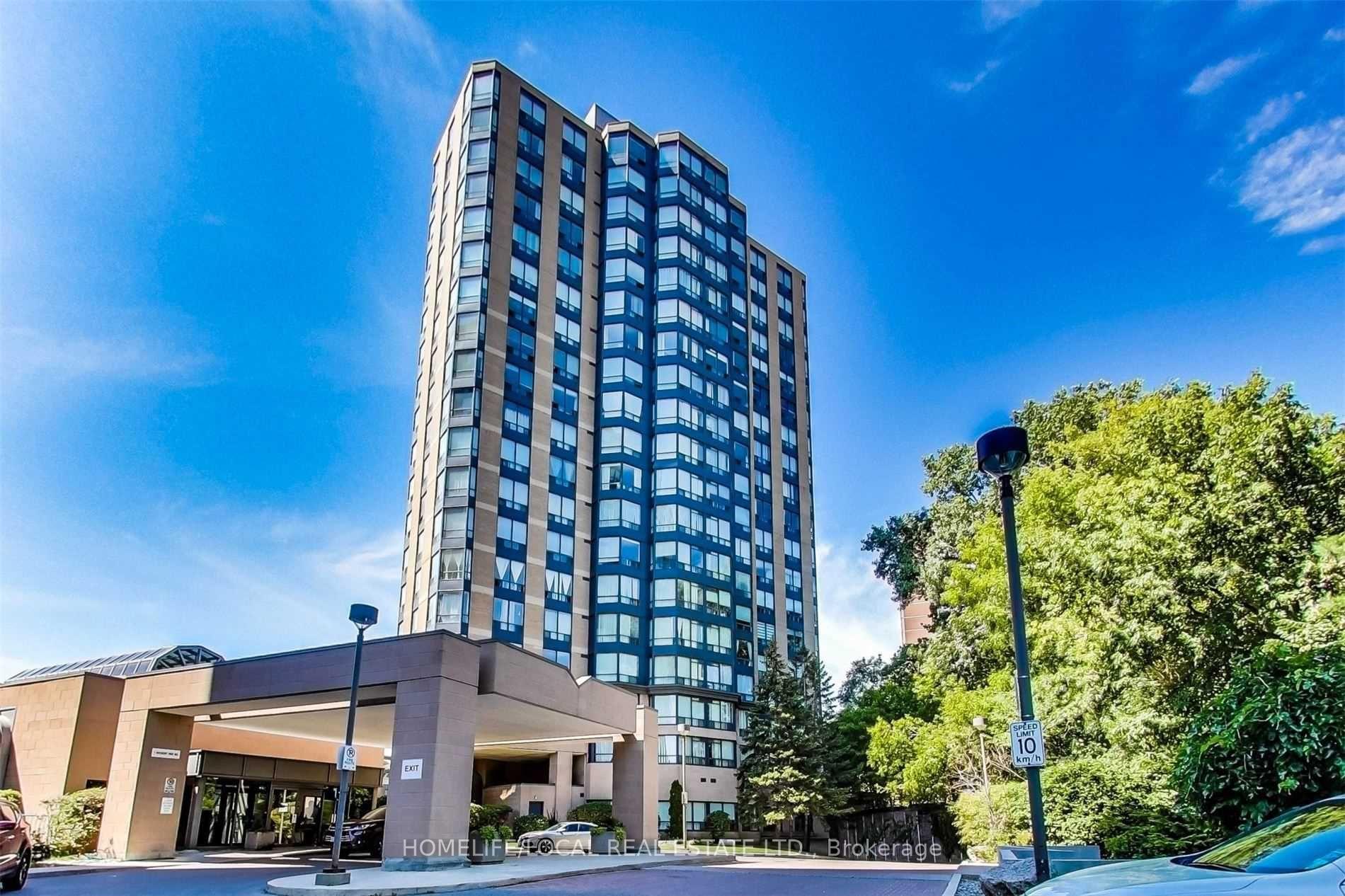 2 Bedrooms Condo at 3 Hickory Tree, Toronto For sale