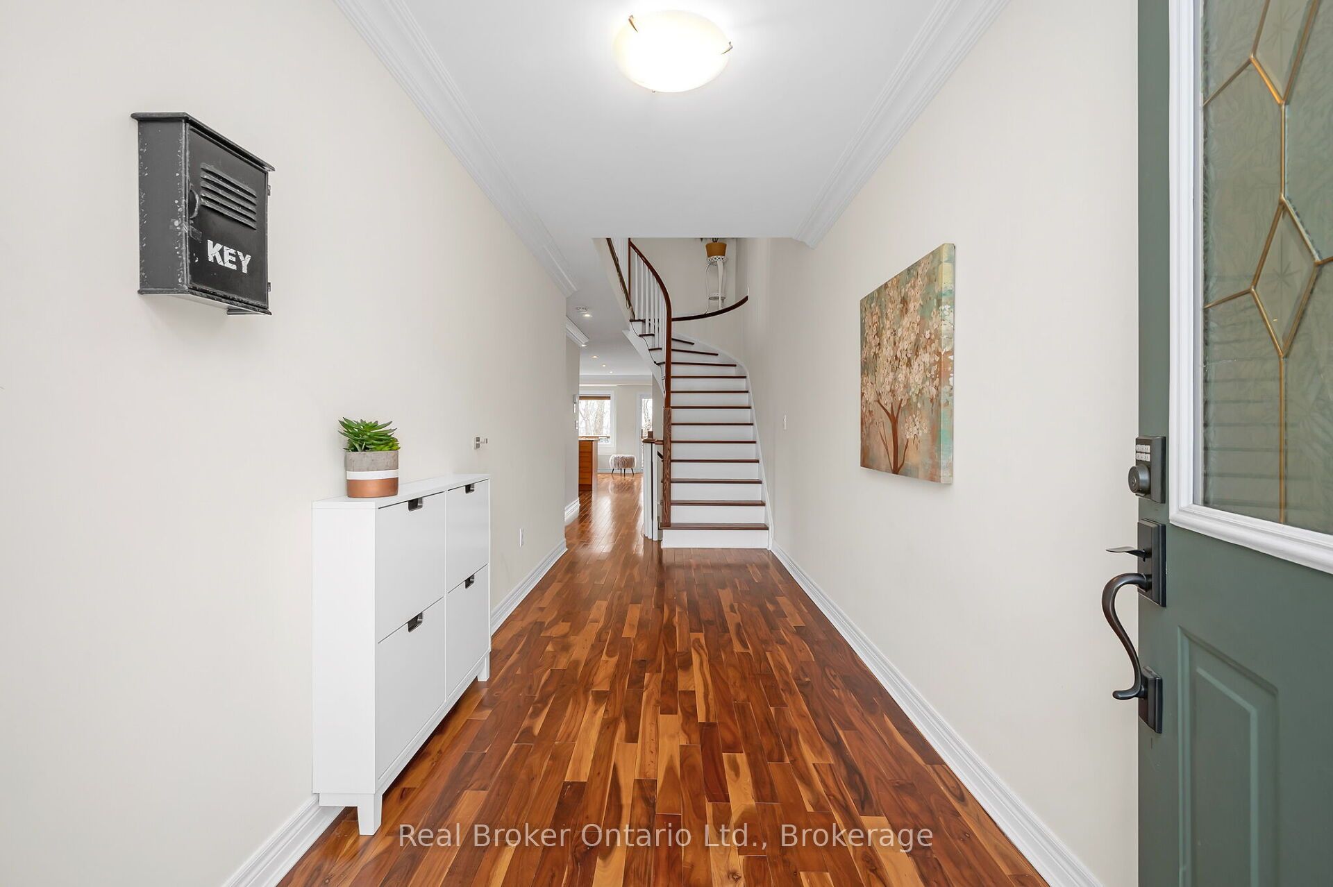 710 Spring Gardens Road, #98