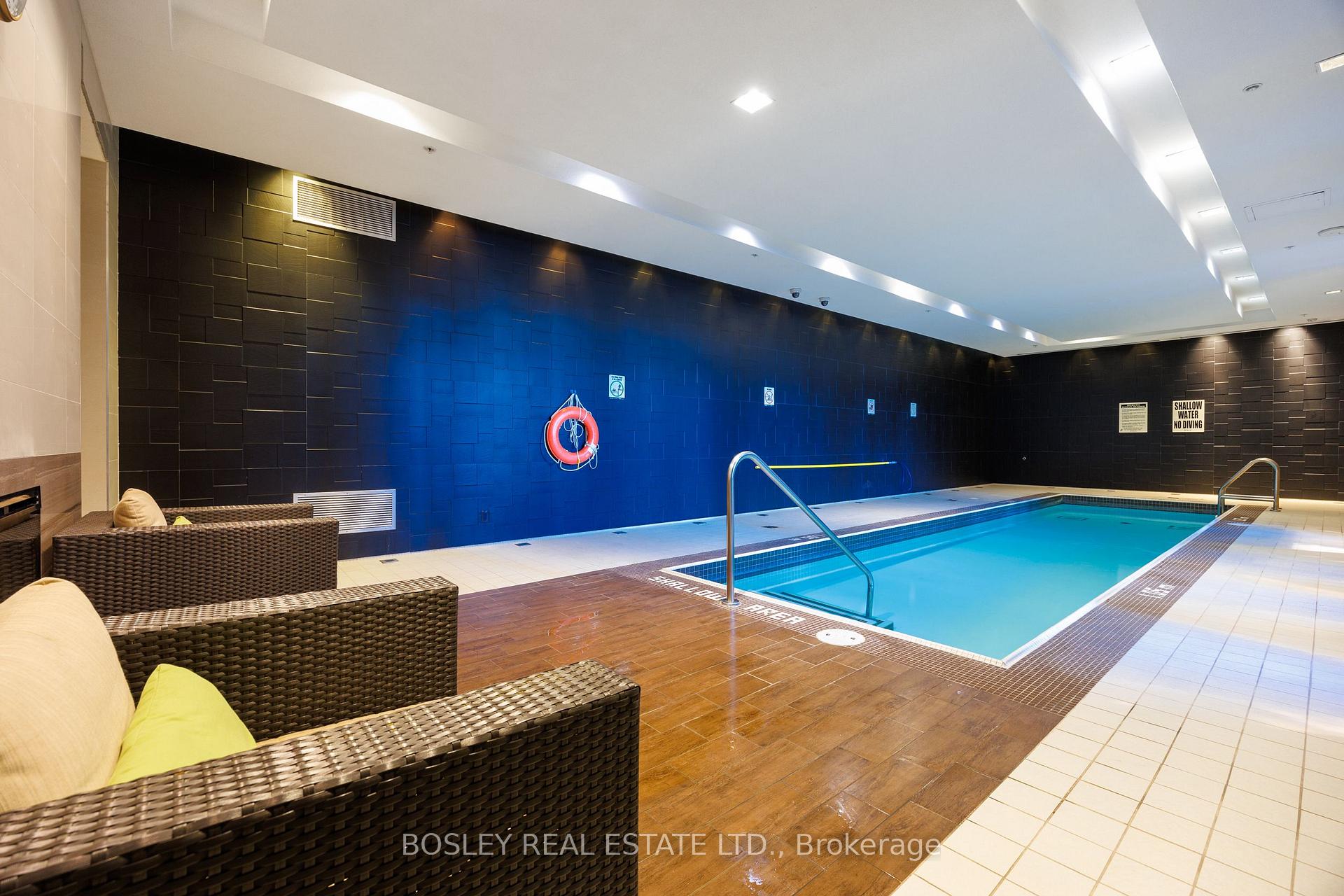 3 Bedrooms Condo at 35 Brian Peck, Toronto For sale