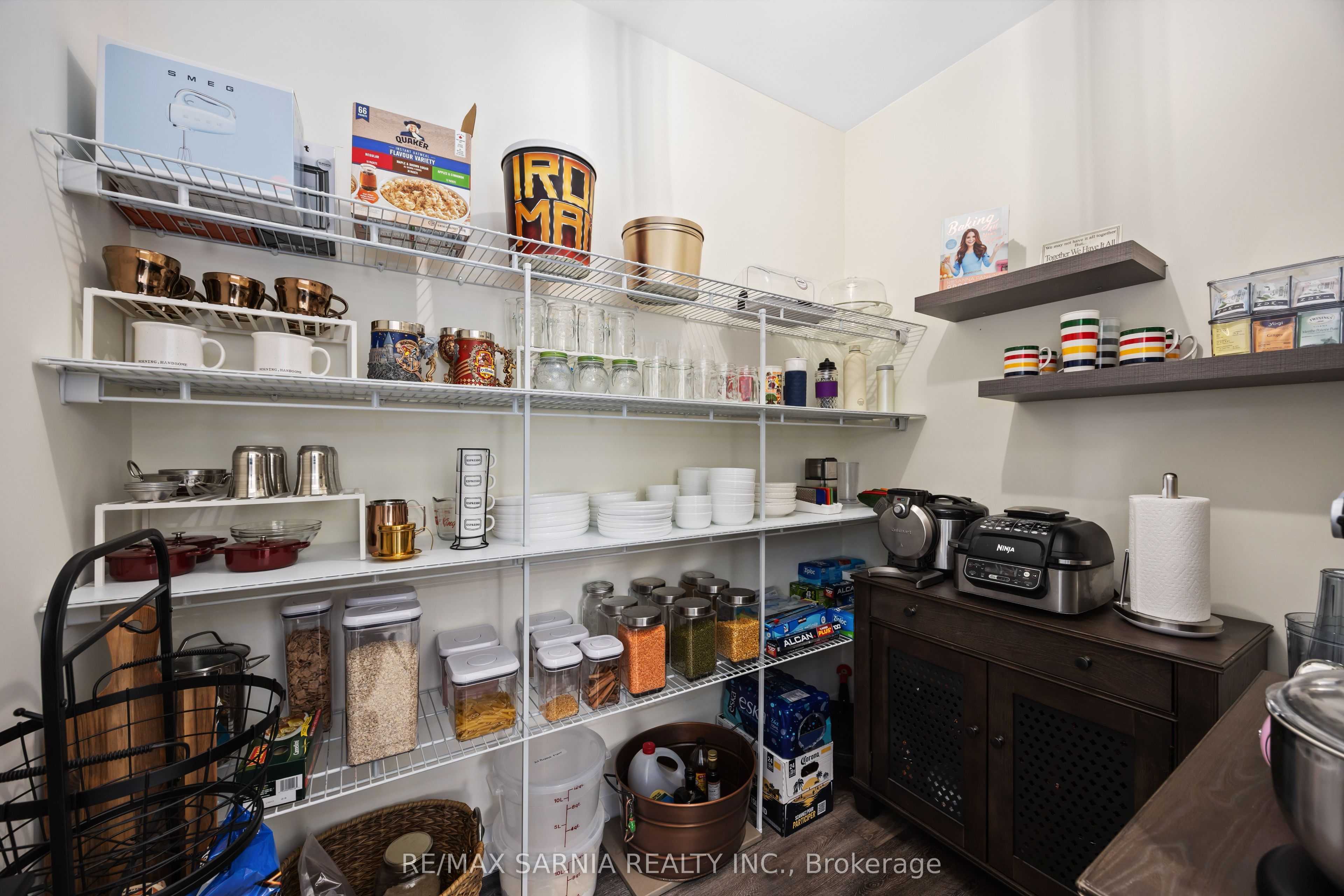 3575 Mia Lane, Plympton-Wyoming Plympton Wyoming