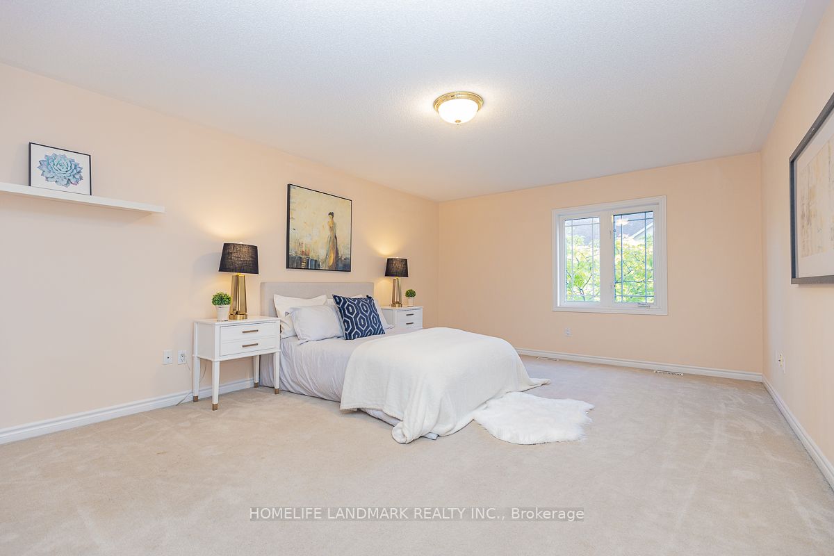 4 William Poole Way, #14