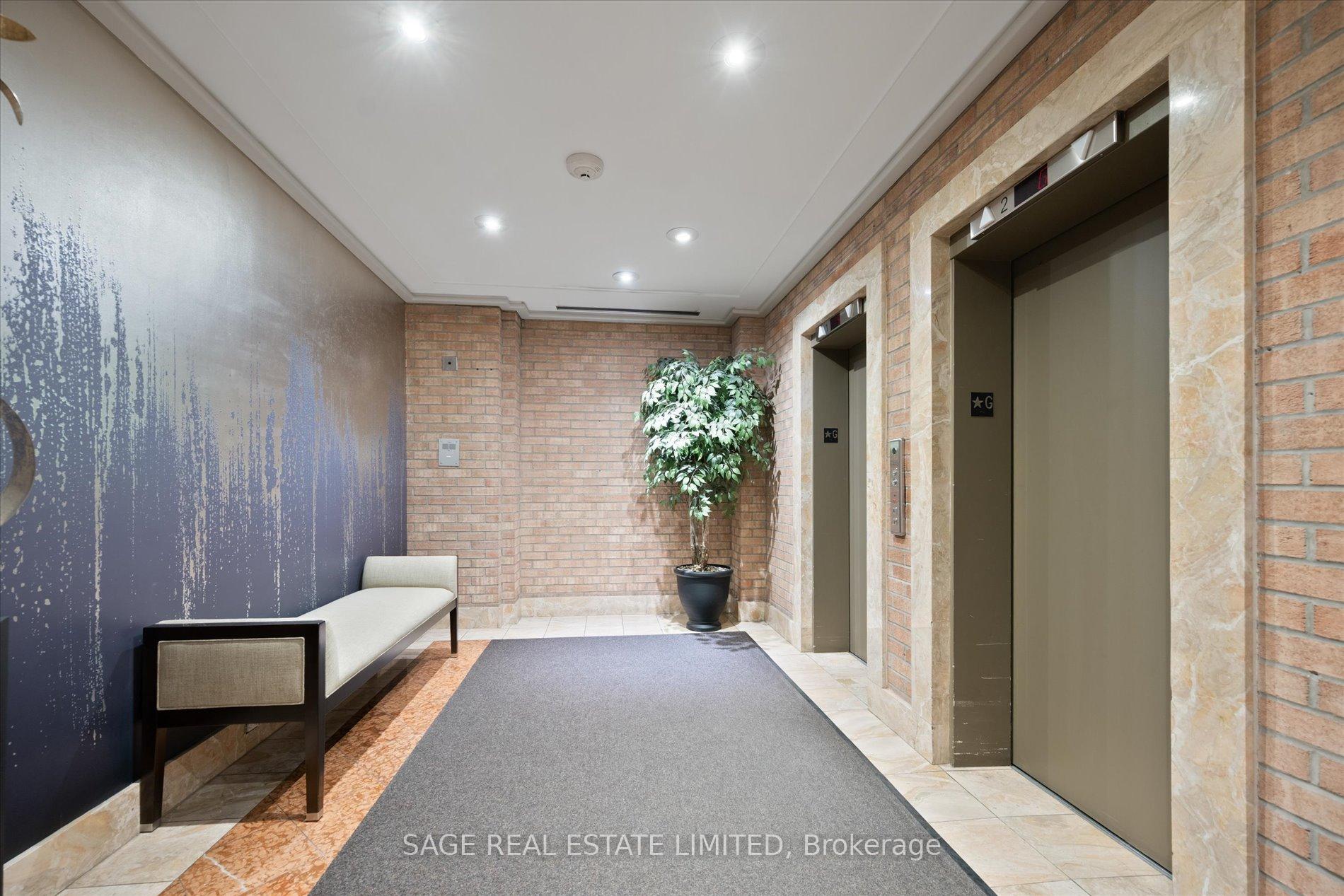 3 Bedrooms Condo at 160 Frederick, Toronto For sale