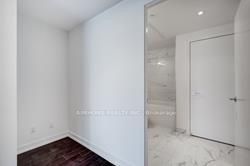 85 Wood Street, #3305