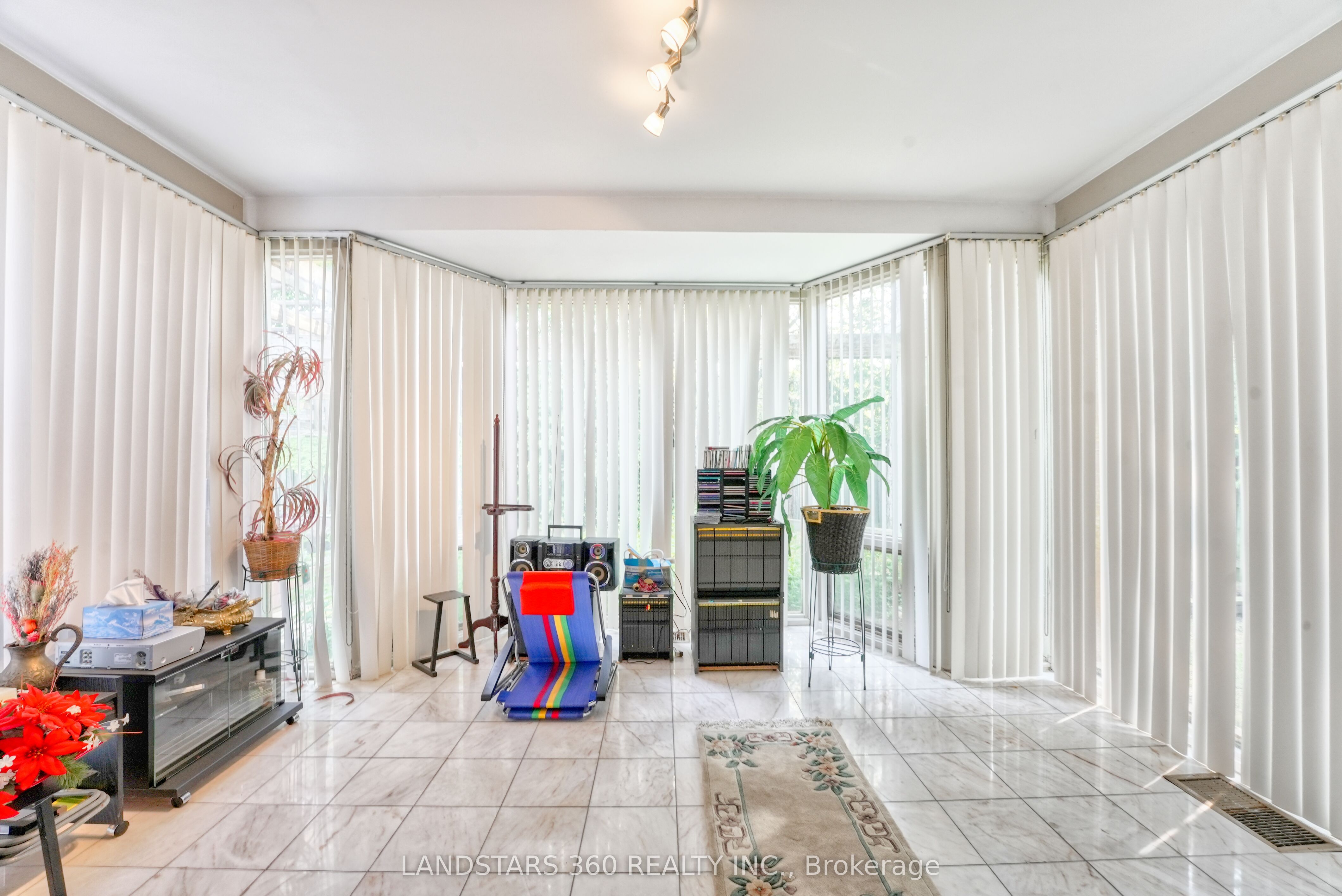 3 Shady Oaks Crescent
