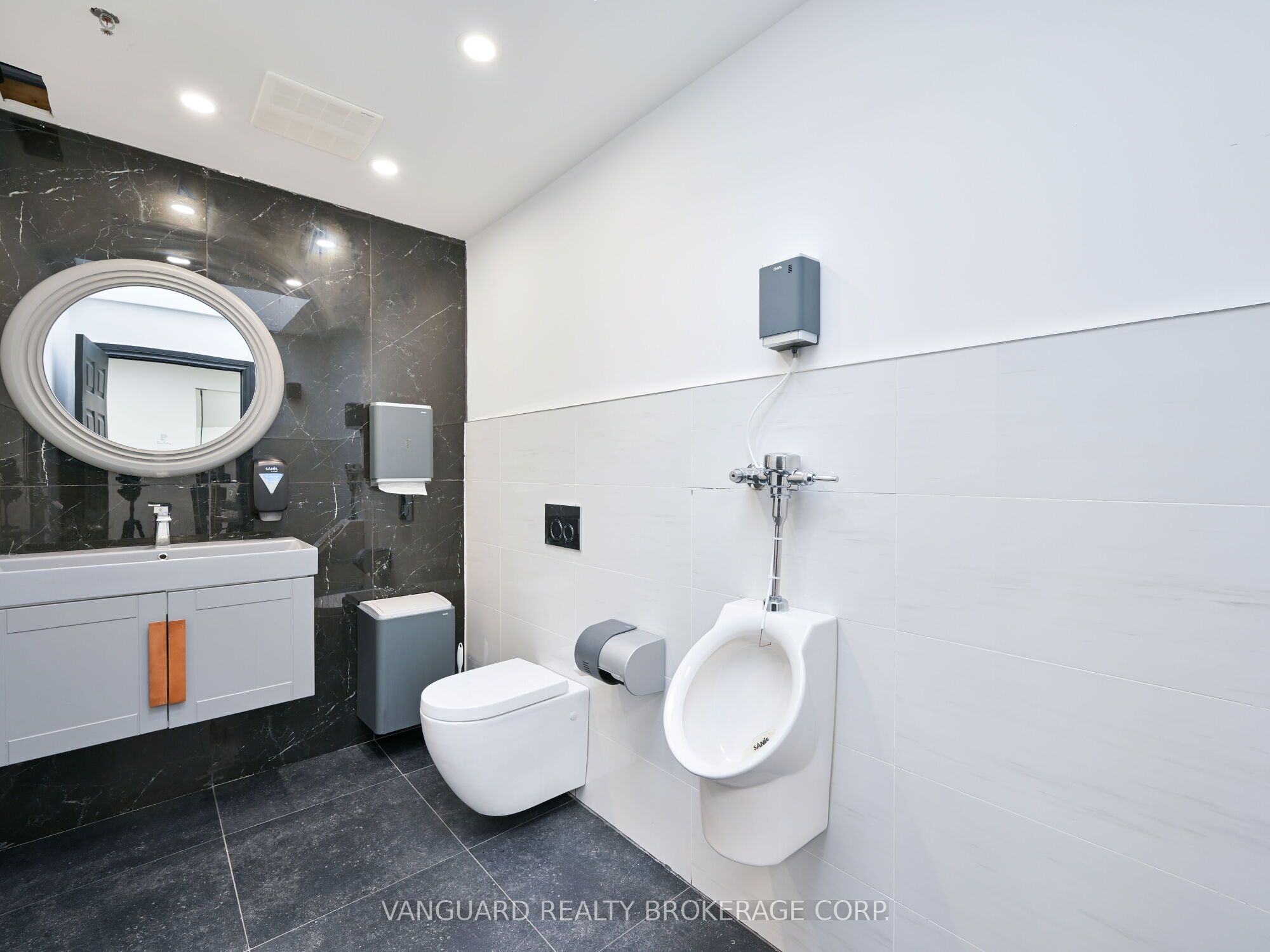 40 Pippin Road, #6