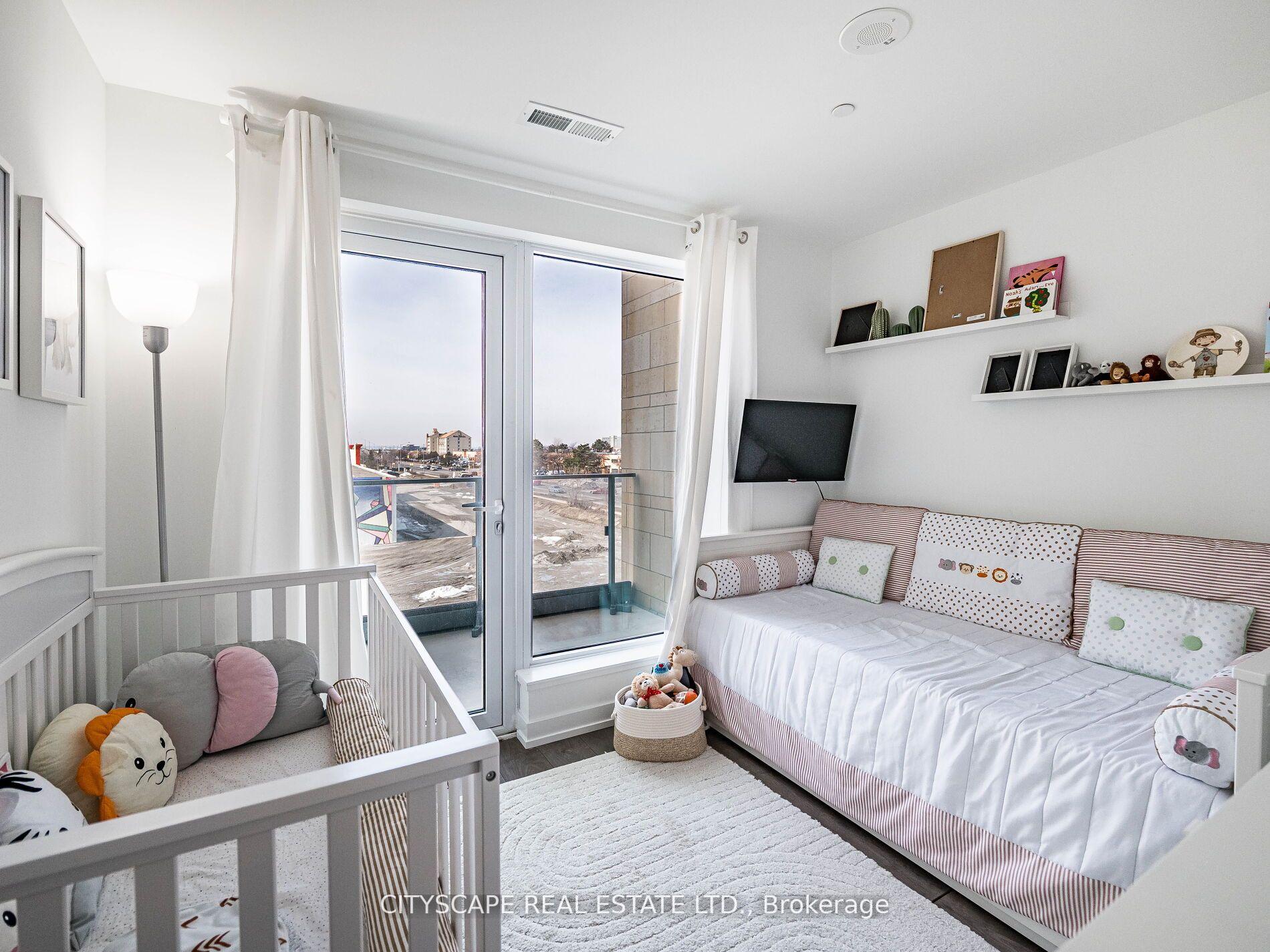 4 Bedrooms Condo at 9 Buttermill, Vaughan For sale