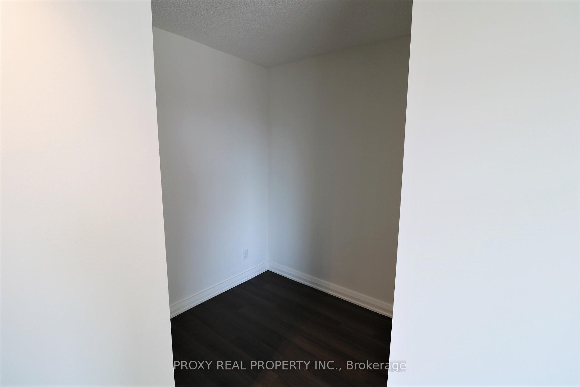 2 Bedrooms Condo at 155 Yorkville, Toronto For sale