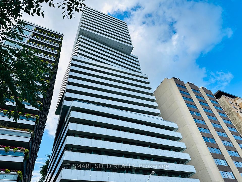 200 Bloor Street