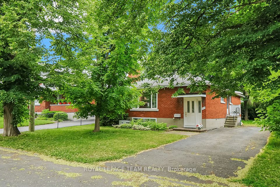 2218 Prospect