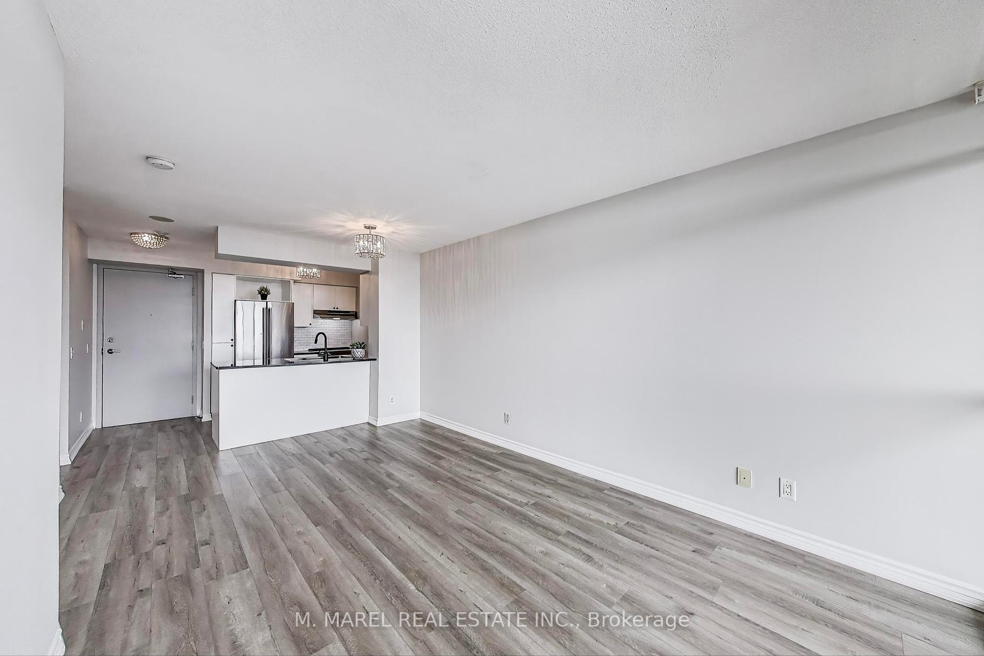 1 Bedroom Condo at 2365 Central Park,  Oakville For sale