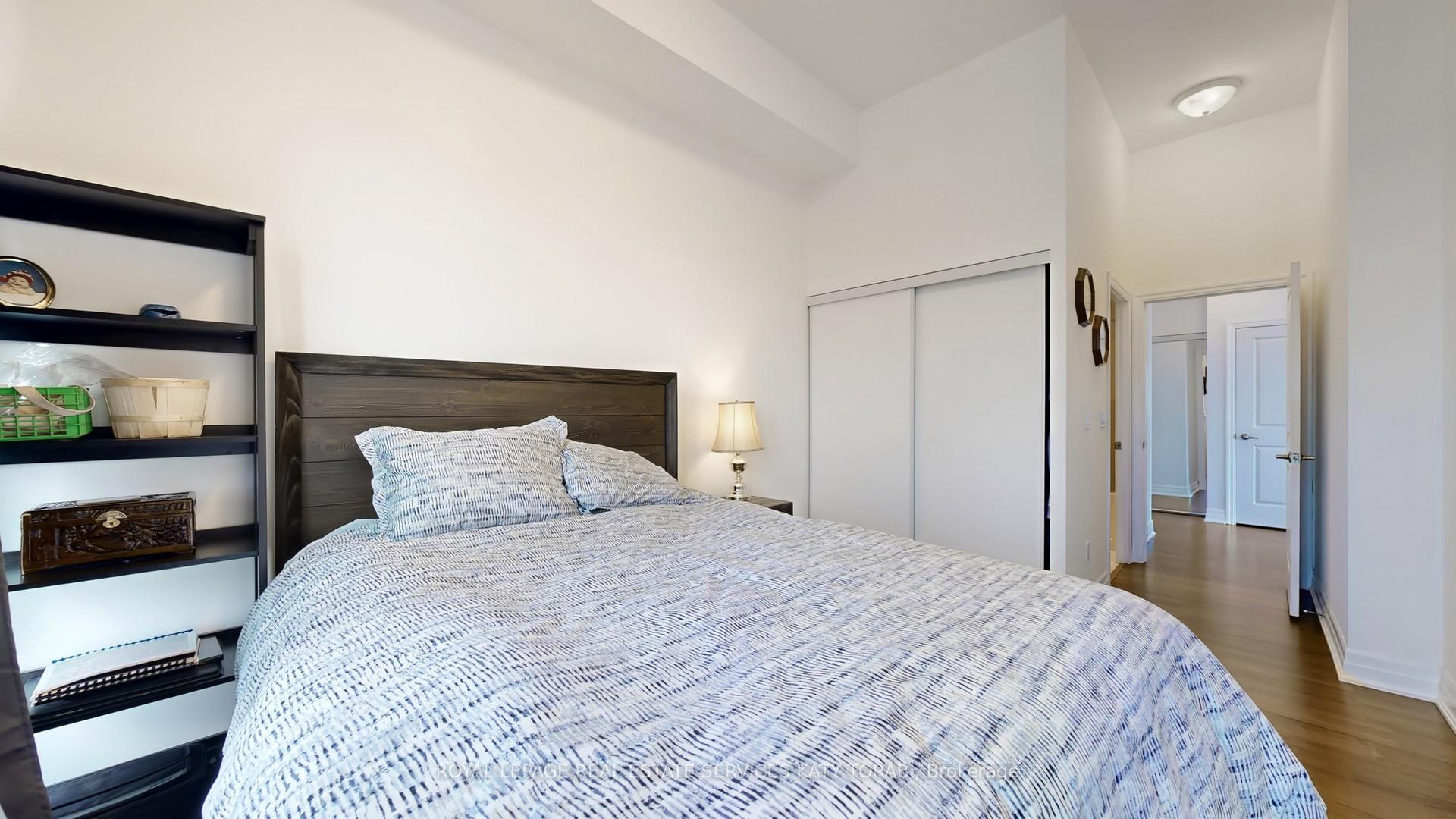 3 Bedrooms Condo at 628 Fleet, Toronto For sale