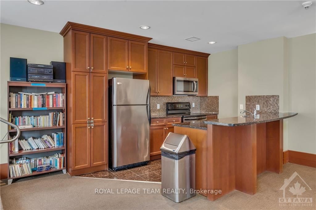 200 RIDEAU Street, #1206
