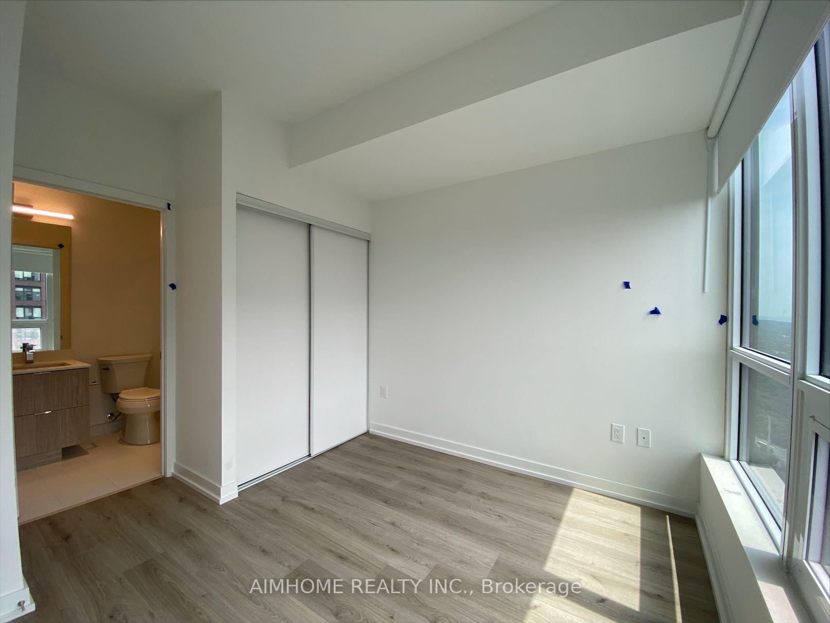 2 Bedrooms Condo at 395 Bloor, Toronto For sale