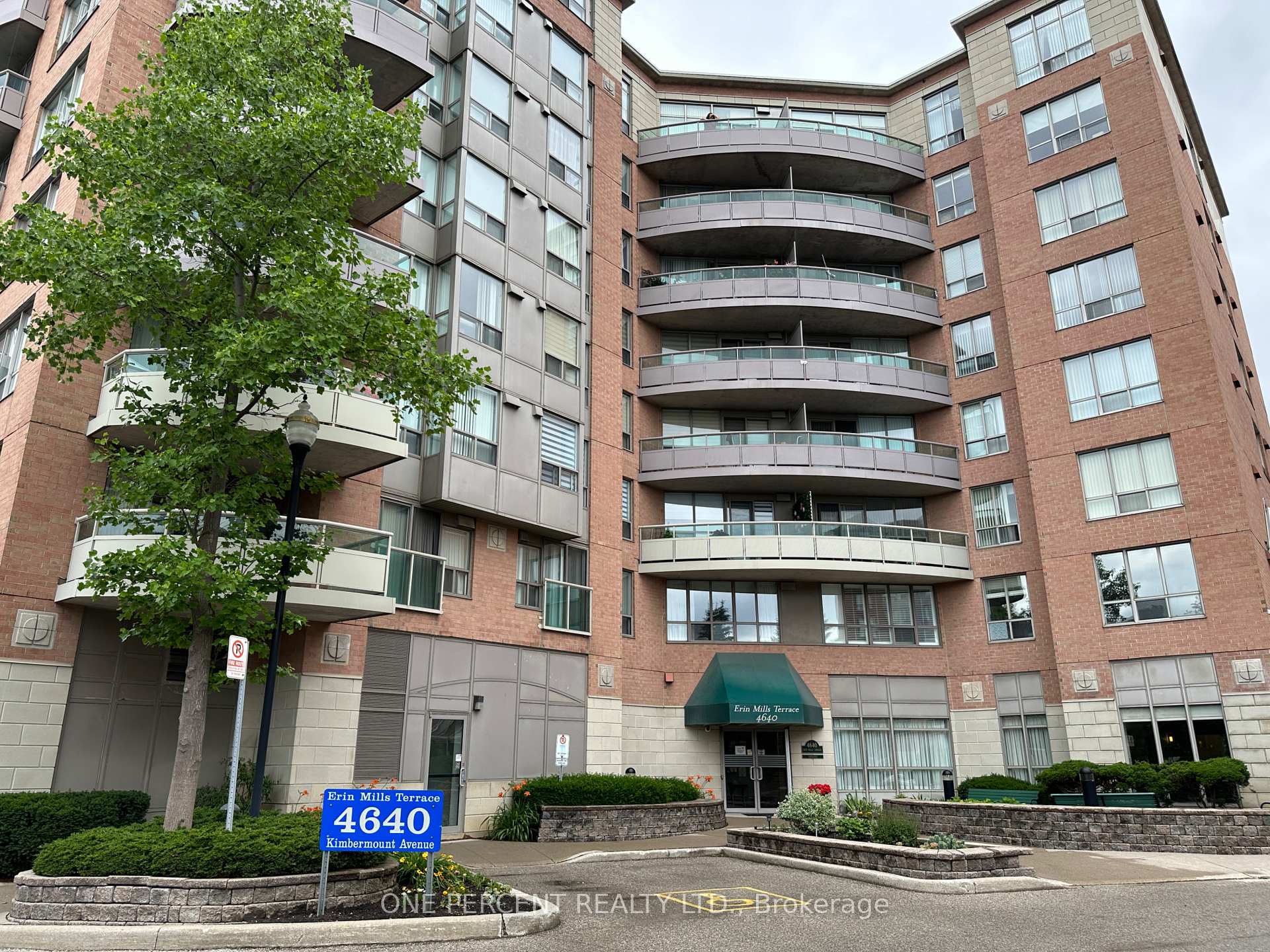 1 Bedroom Condo at 4640 Kimbermount, Mississauga For sale