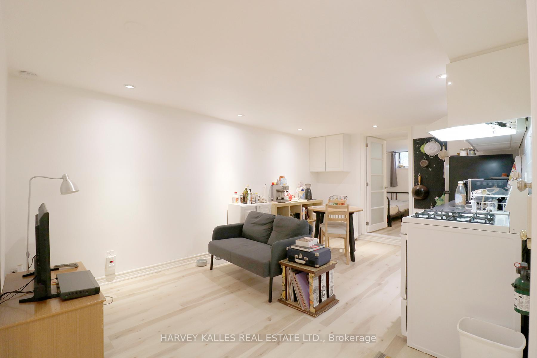 107 Concord Avenue B1
