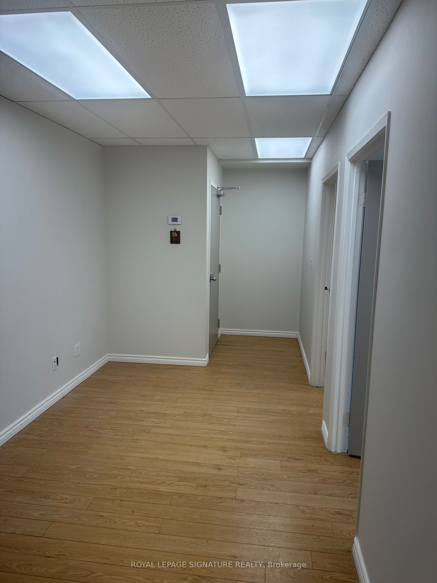 10132 Yonge Street, #203