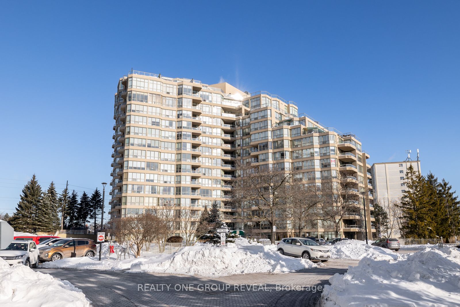 #910 - 20 Guildwood Parkway, Toronto, ON M1E 5B6