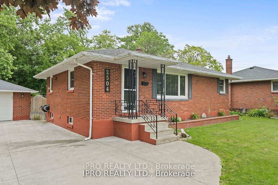 2504 Askin Avenue, Windsor, ON N9E 3H7