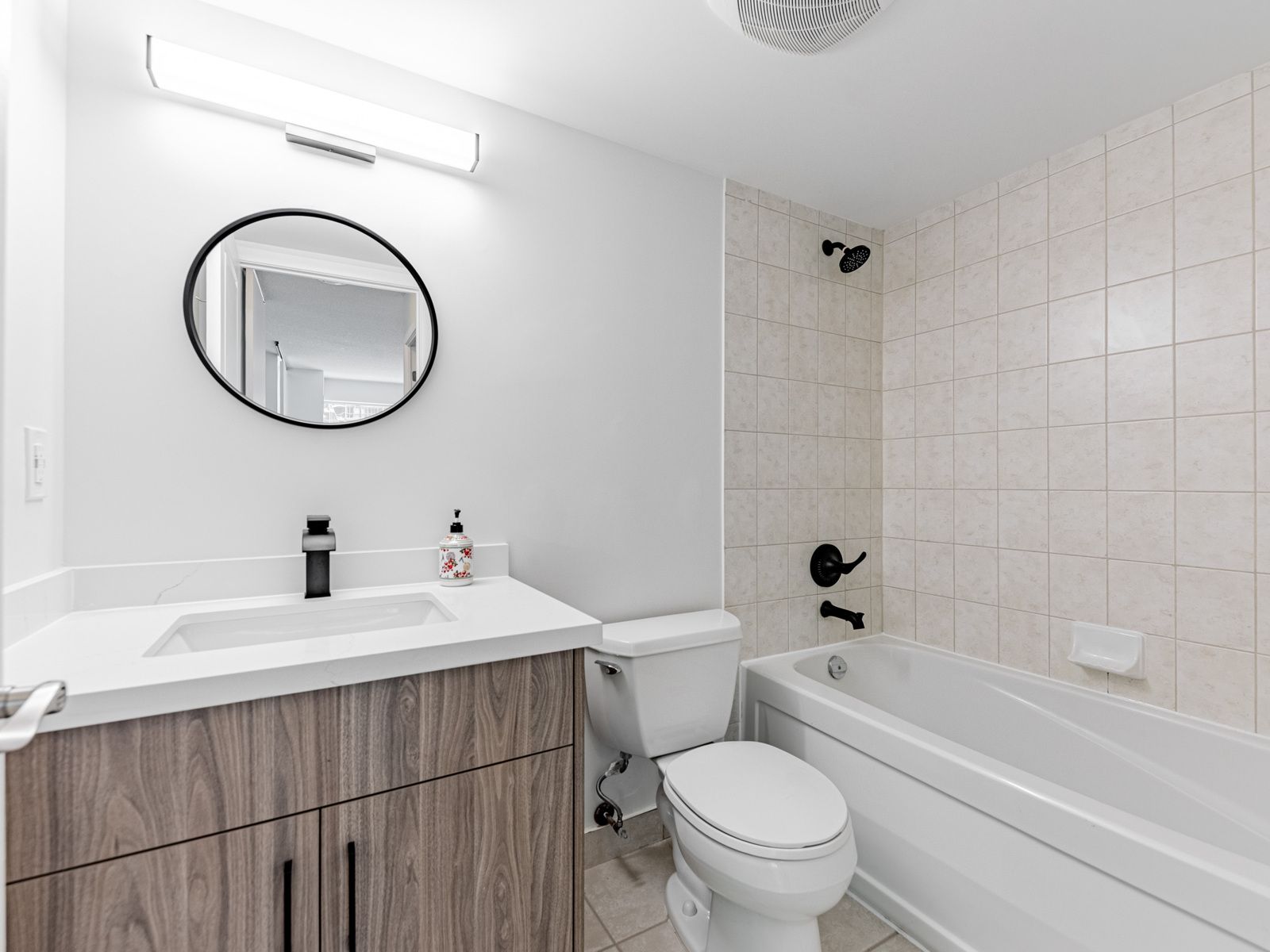18 Yonge Street 3013