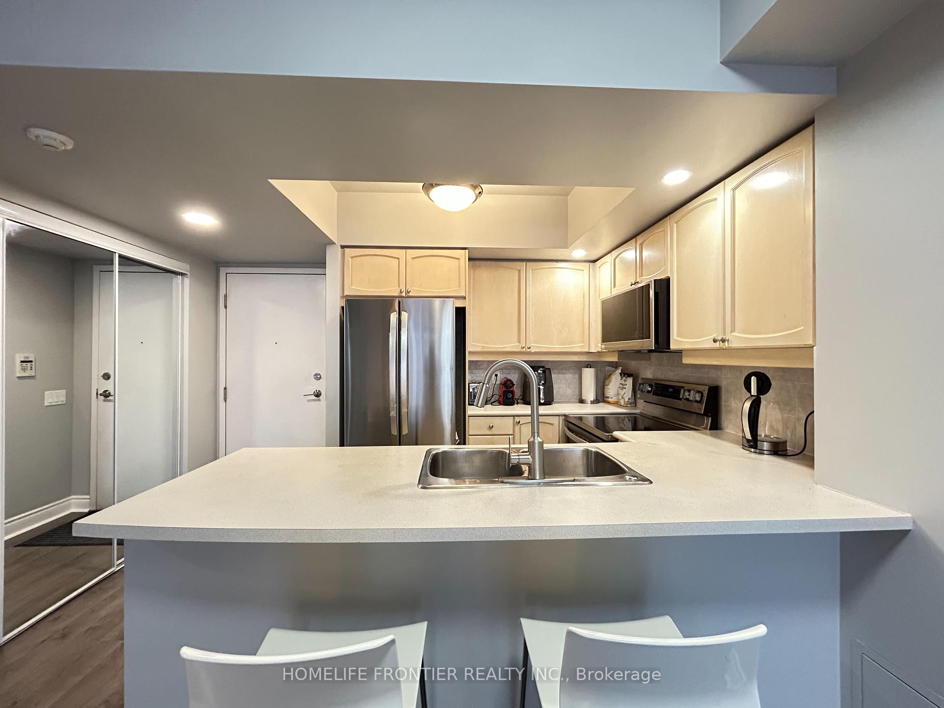 1 Bedroom Condo at 15 Northtown, Toronto For sale