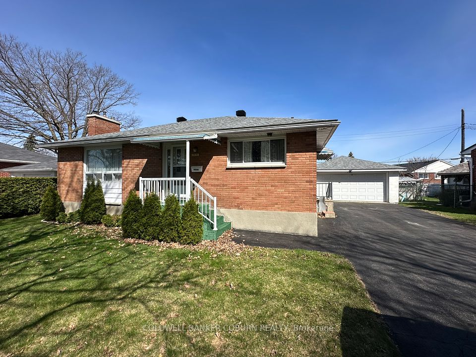 2401 Drury